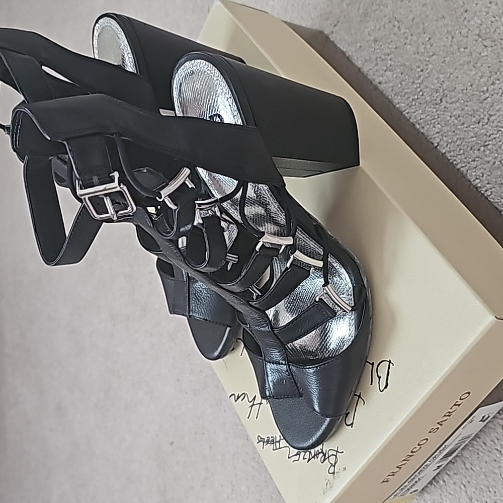 BRAND NEW, GB BLACK GLADITOR SANDALS